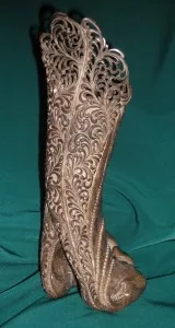 Sculpture achevee en ivoire de mammouth, chef-d'oeuvre d'artisanat russe