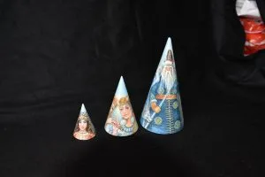 Poupees gigognes Snegourotchka - Matriochkas representant la Fille de Neige